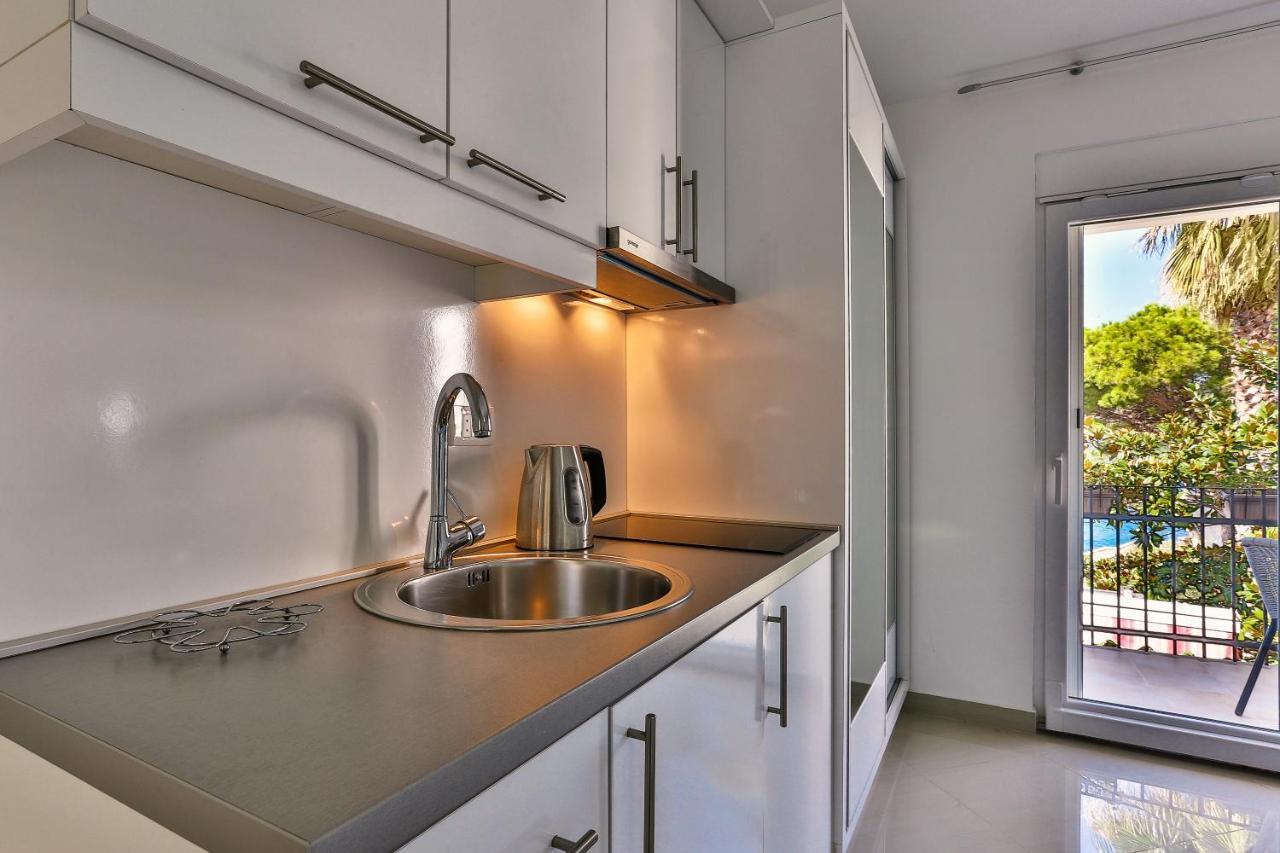 Zelen Lux Apartment Sutomore Exterior photo